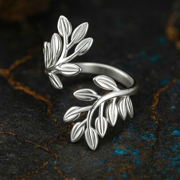 🆕️ Adjustable Leaf Design Ring - 18K White Gold Plated, Elegant Vine Style 🍃 - Picture 1 of 12